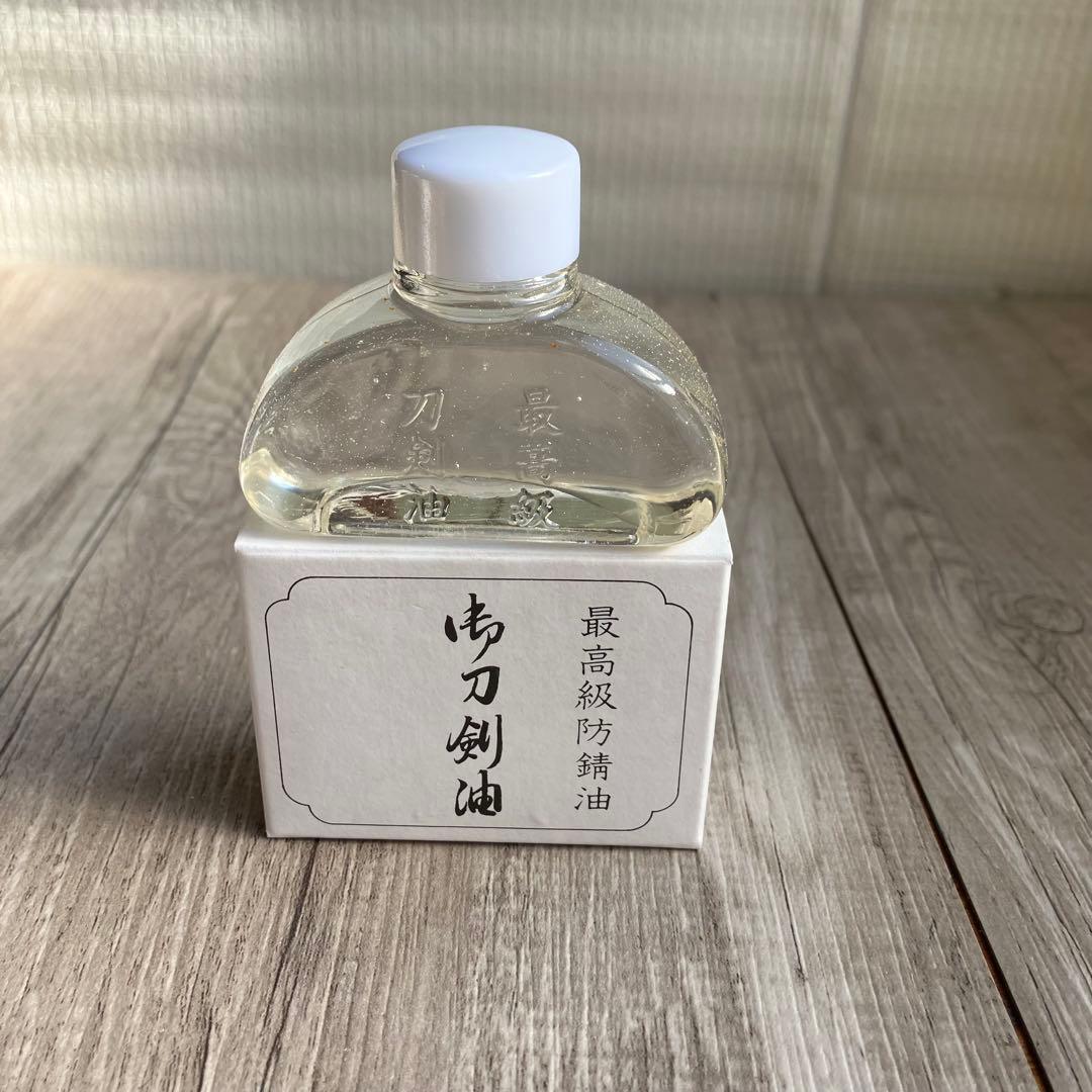 3F 【極美品】日本刀 お手入れ道具 セット 桐箱入り 刀剣油 打粉 拭紙