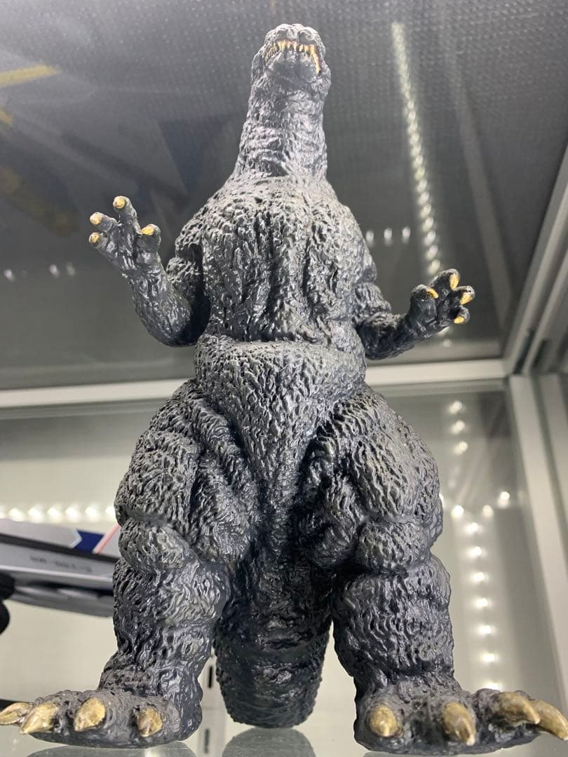 ゴジラ　塗装済み完成品　フィギュア