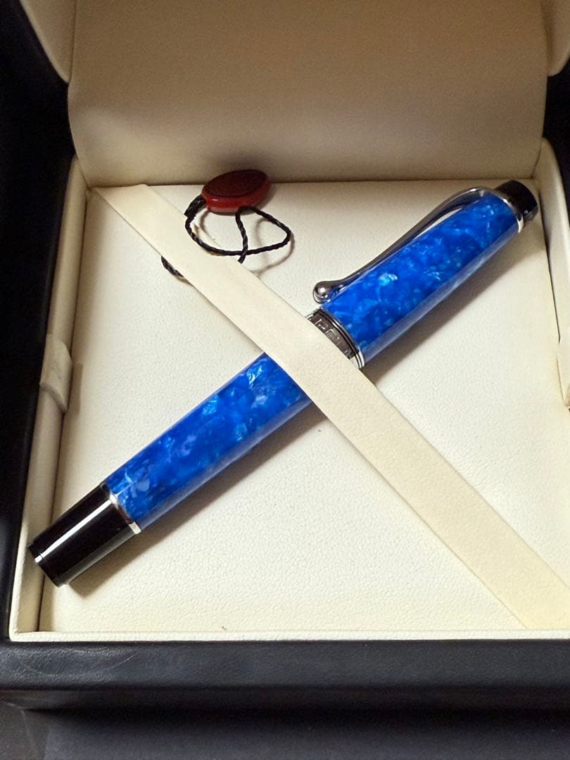 中古　万年筆　アウロラ　アクア　M