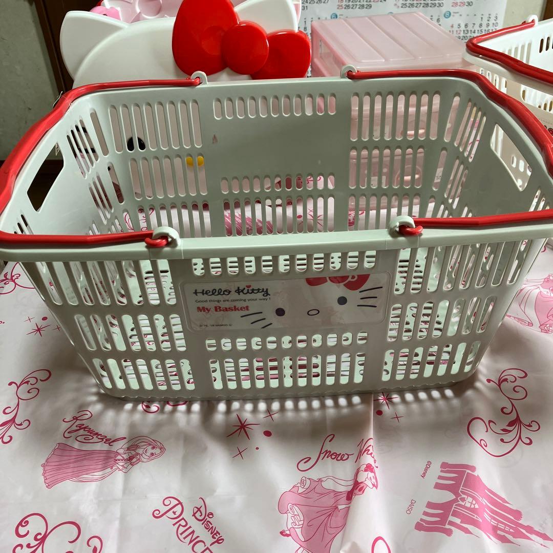 サンリオ　ハローキティ　バスケット他セット〜OSH