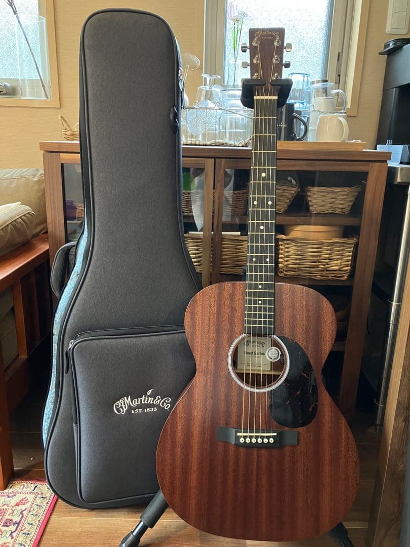 Martin Road series OOO-10E エレアコ ギグバッグ付