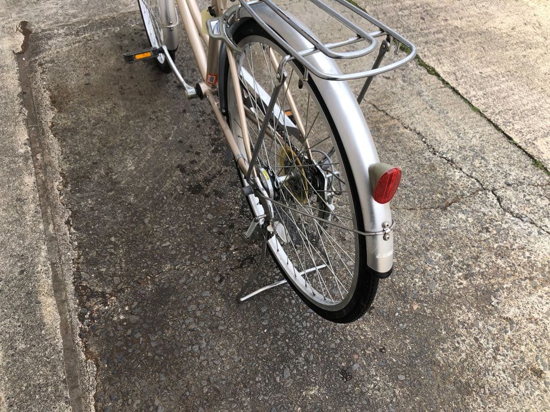 スイスー新品を9割引にしたものあり