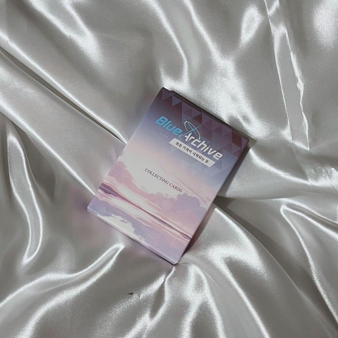 〖公式〗韓国限定 ブルーアーカイブ 最終章編 トレーディングカード vol.1