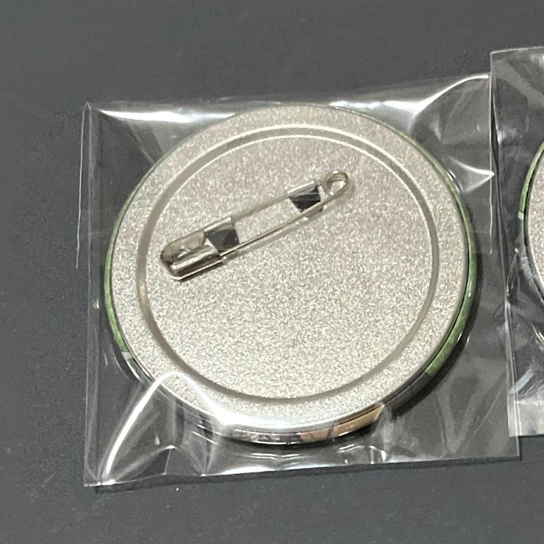 進撃の巨人 くじメイトvol.3 缶バッジ リヴァイ セット