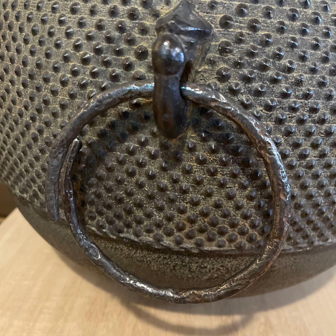 釜師【門脇 喜平】(造)の『霰 繰口丸釜』共箱 茶道具「釜」