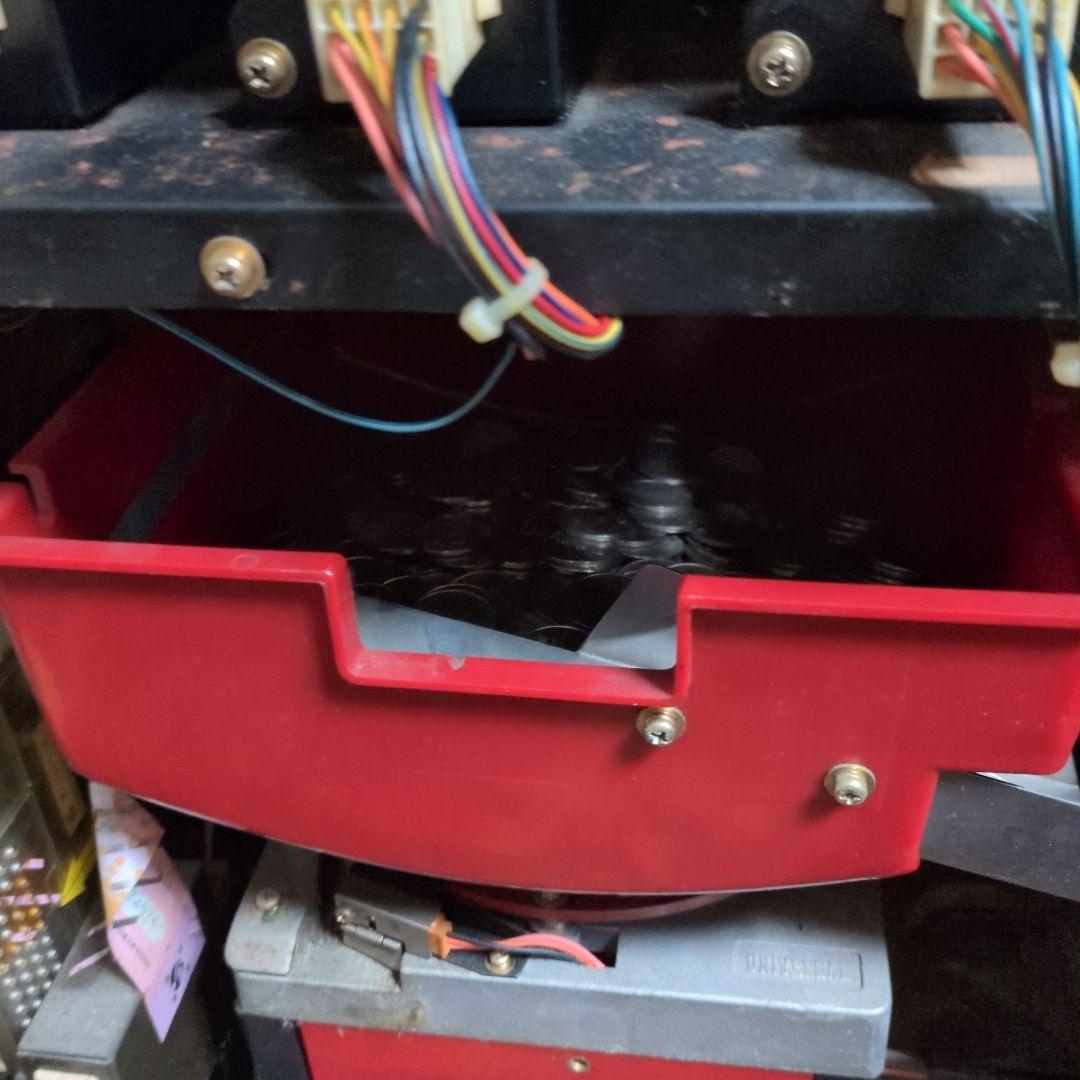 パチスロ実機 初代 コンチネンタル スロットマシン