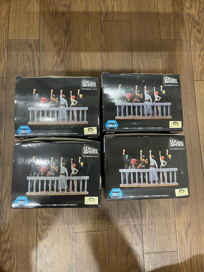 【期間限定値下げ)】ワンピース　DRAMATIC SHOWCASE 4体セット