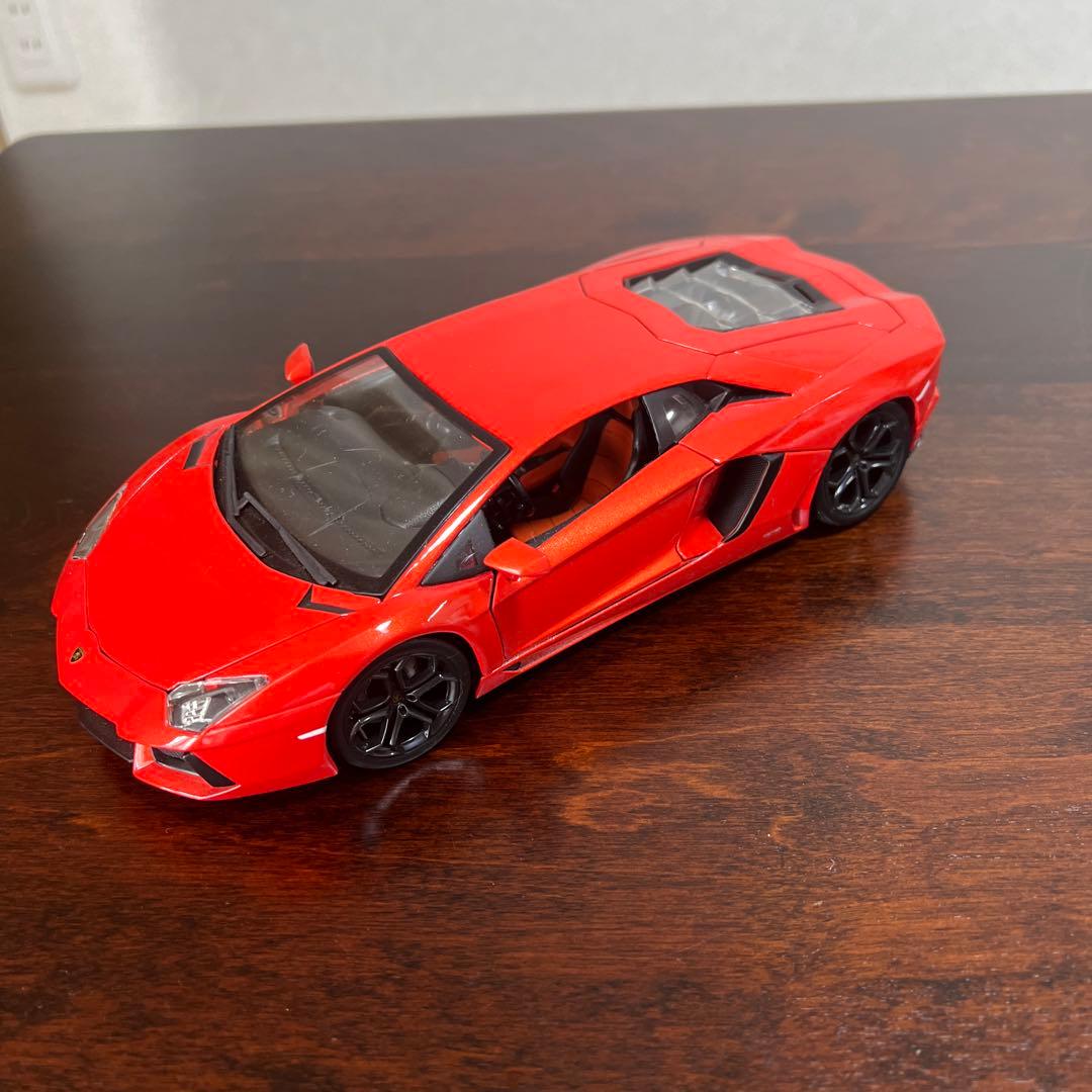 D*s様 ランボルギーニ　Aventador LP700-4 1/18サイズ　レ