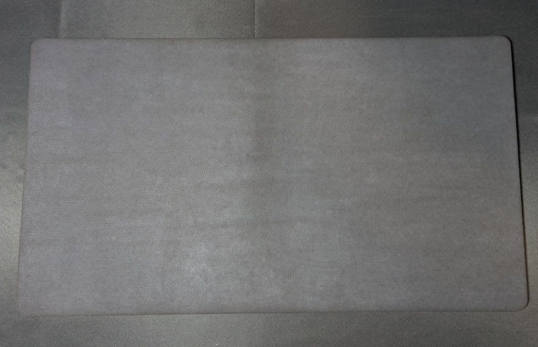 遊戯王 青眼の精霊龍 青き眼の巫女 プレイマット 公式品 asia アジア