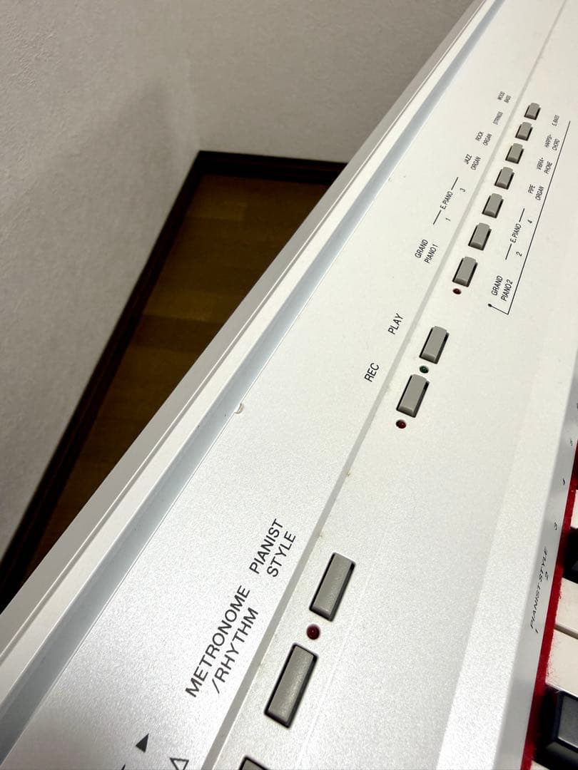 YAMAHA P-105 電子ピアノ 88鍵 ホワイト 付属品多数　ヤマハ