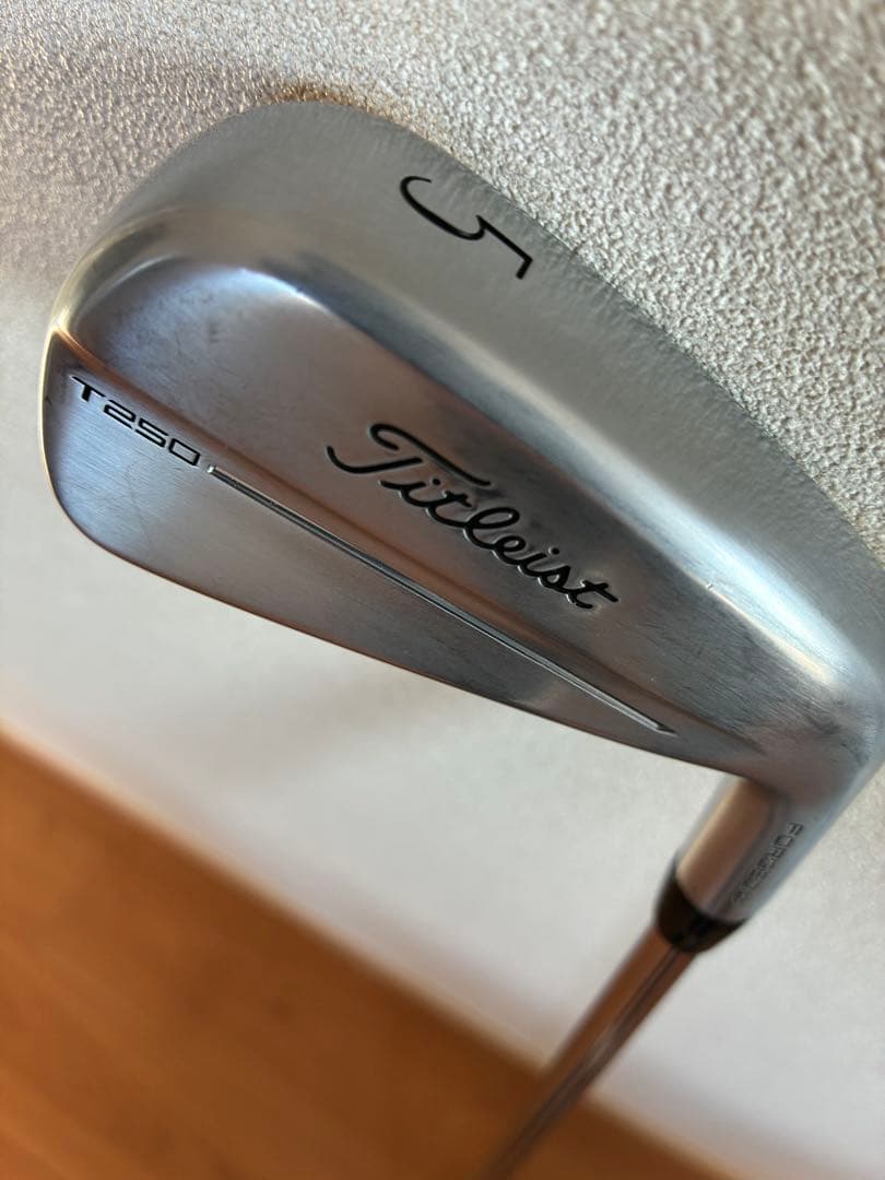 タイトリスト　T250 5番　24° NS MODUS3 TOUR105 S