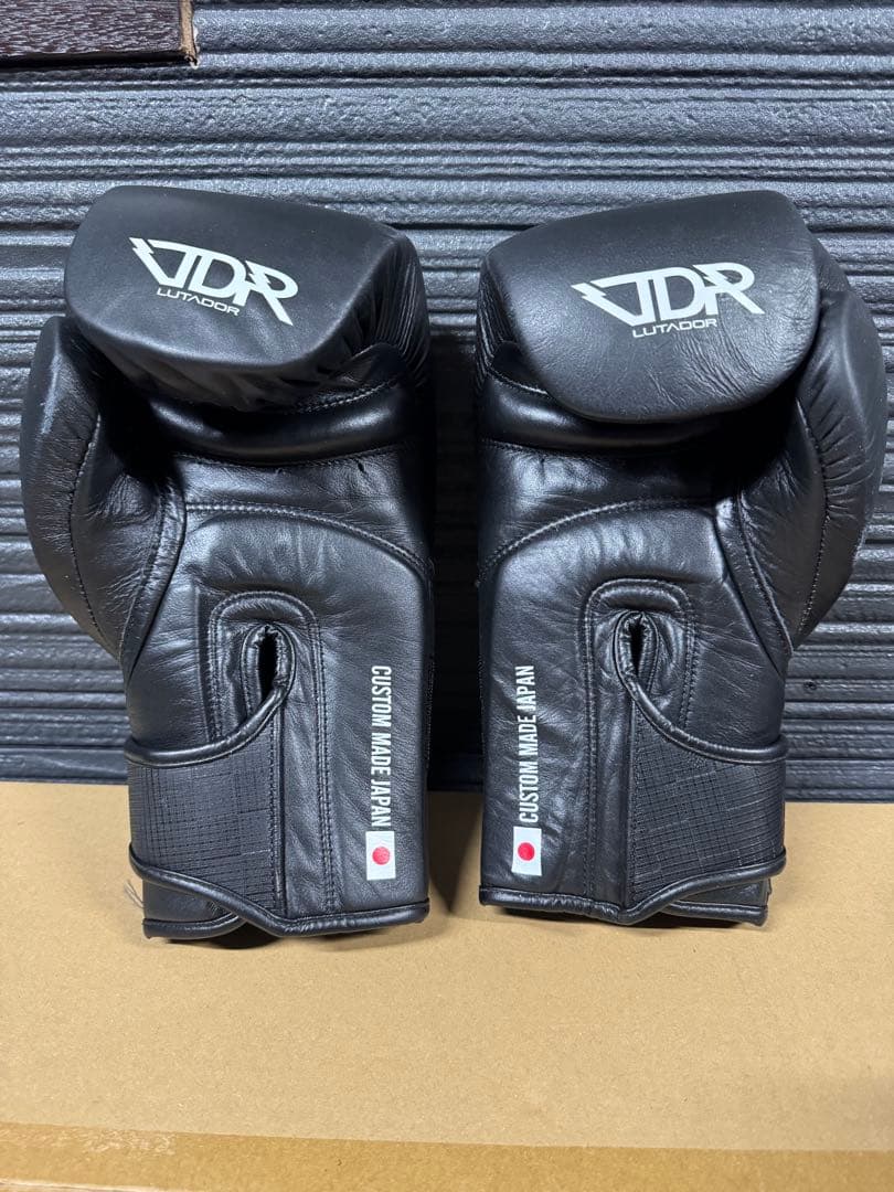 GRIT CUSTOM MADE JAPAN SAMURAIボクシンググローブ