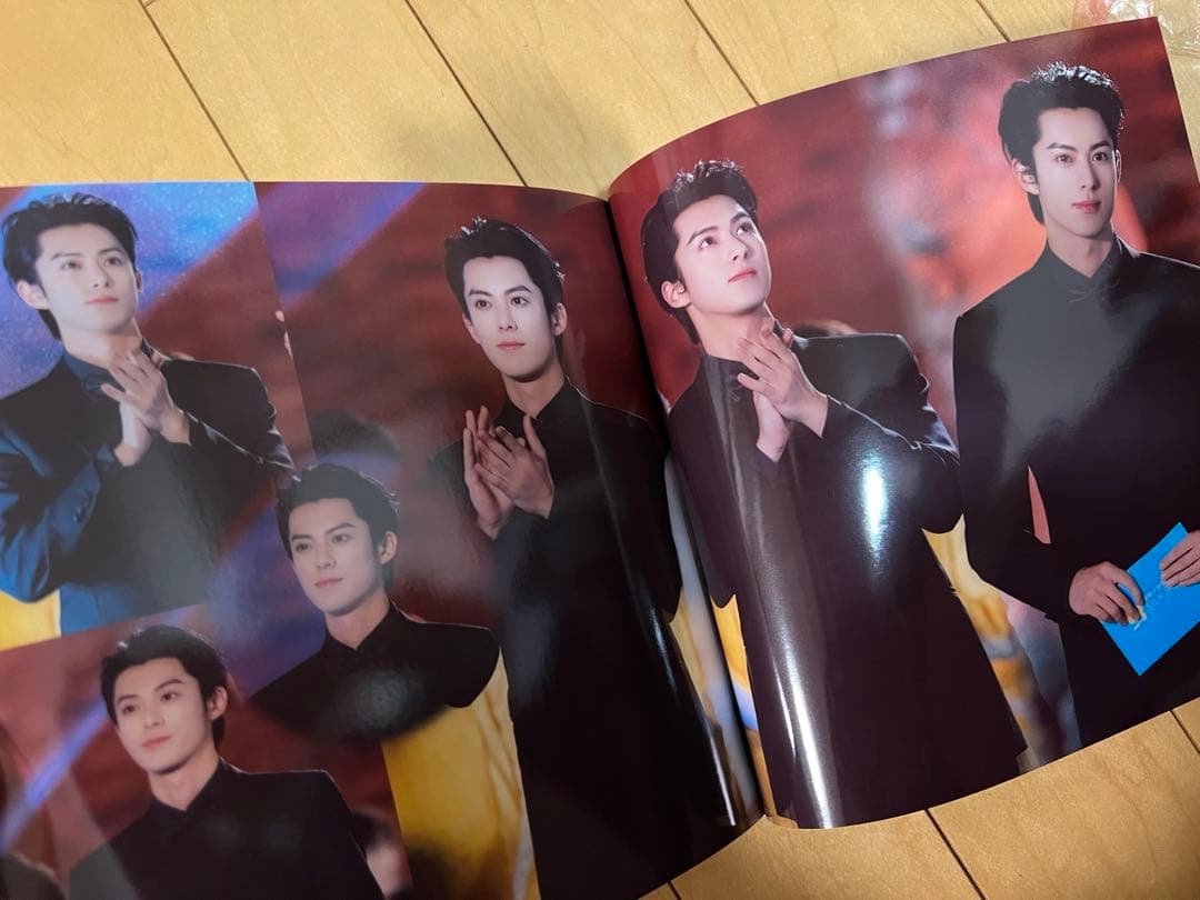 蒼蘭訣 王鶴棣　110枚写真入り個人写真集ワンホーディー写真集34p2023-2