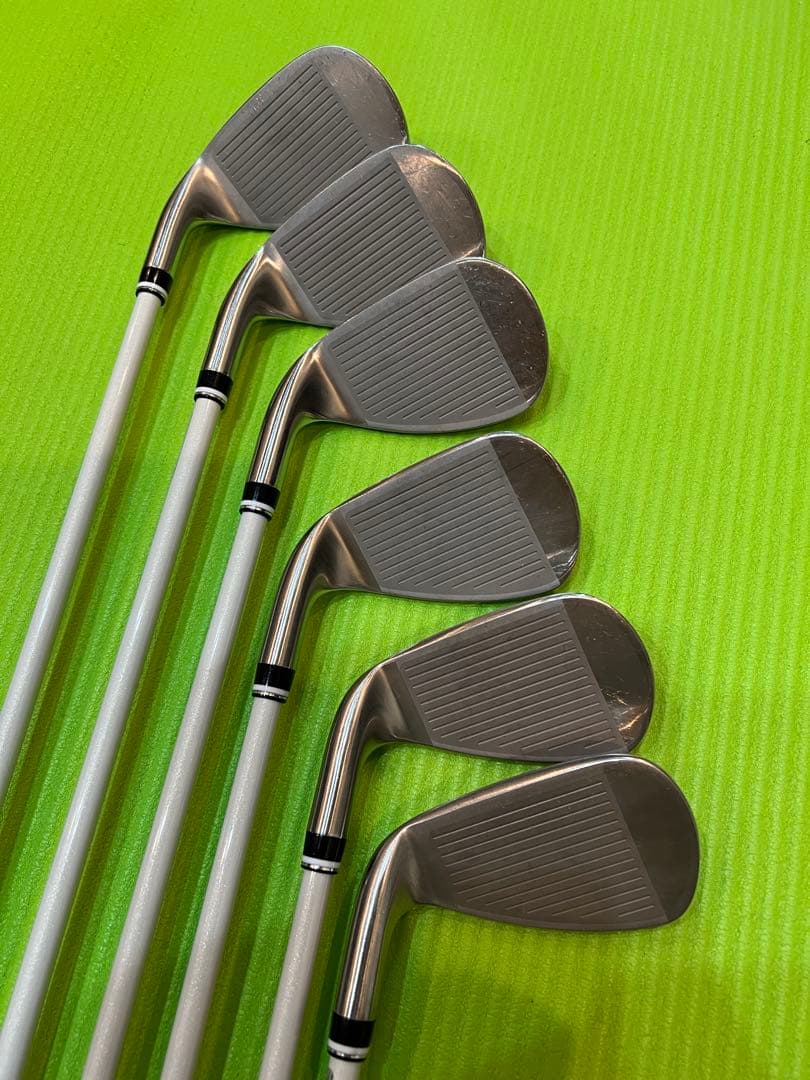 ゼクシオ13レディースアイアンセット7.8.9.P.S.A6本セット限定品　　Ｌ