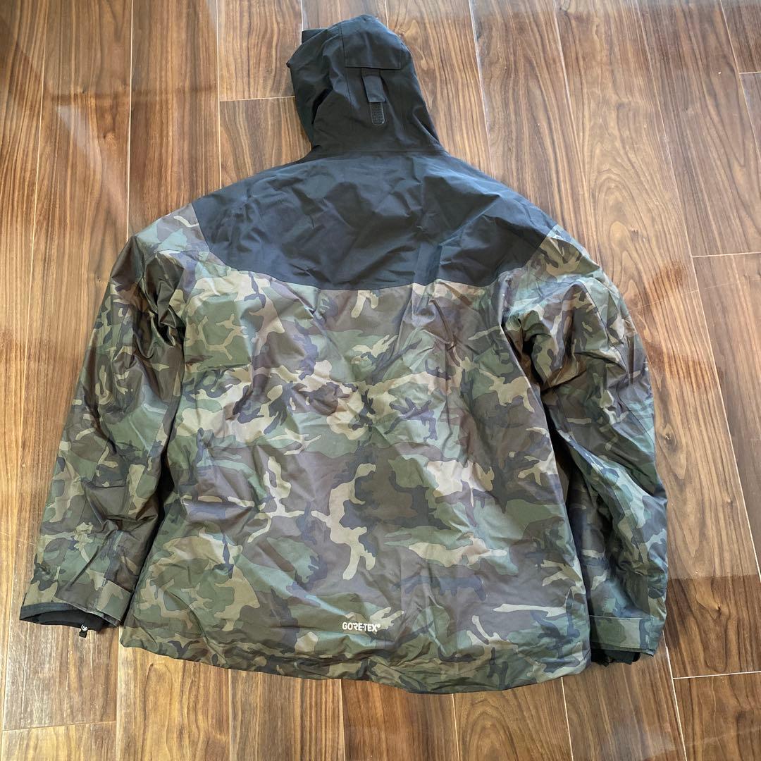 Daiwa GORE-TEX 迷彩 フィッシングジャケット　防寒