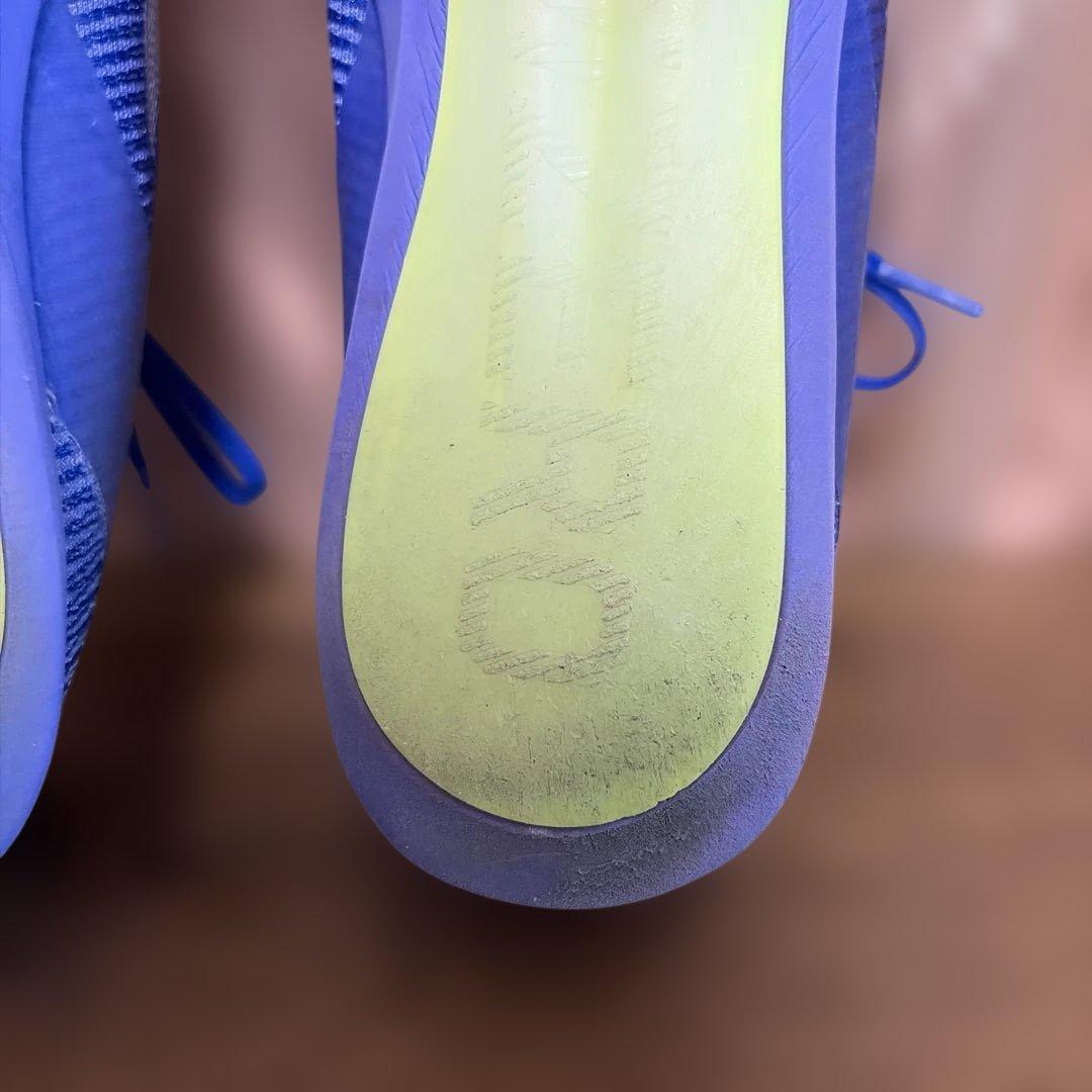 アディゼロ　フィネス　28.0