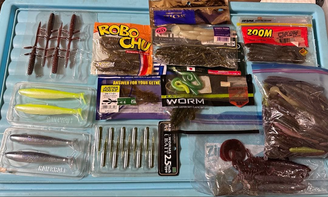バス釣りワームセット　100袋以上