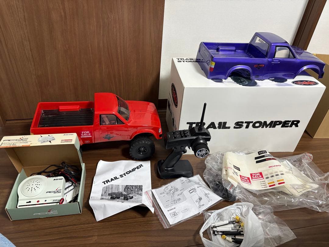 TRAIL STOMPER 4WD ラジコン