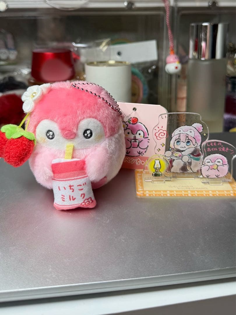 コウペンちゃん　いちごミルクだーいすき ぬいぐるみ　マスコットとアクリルスタンド