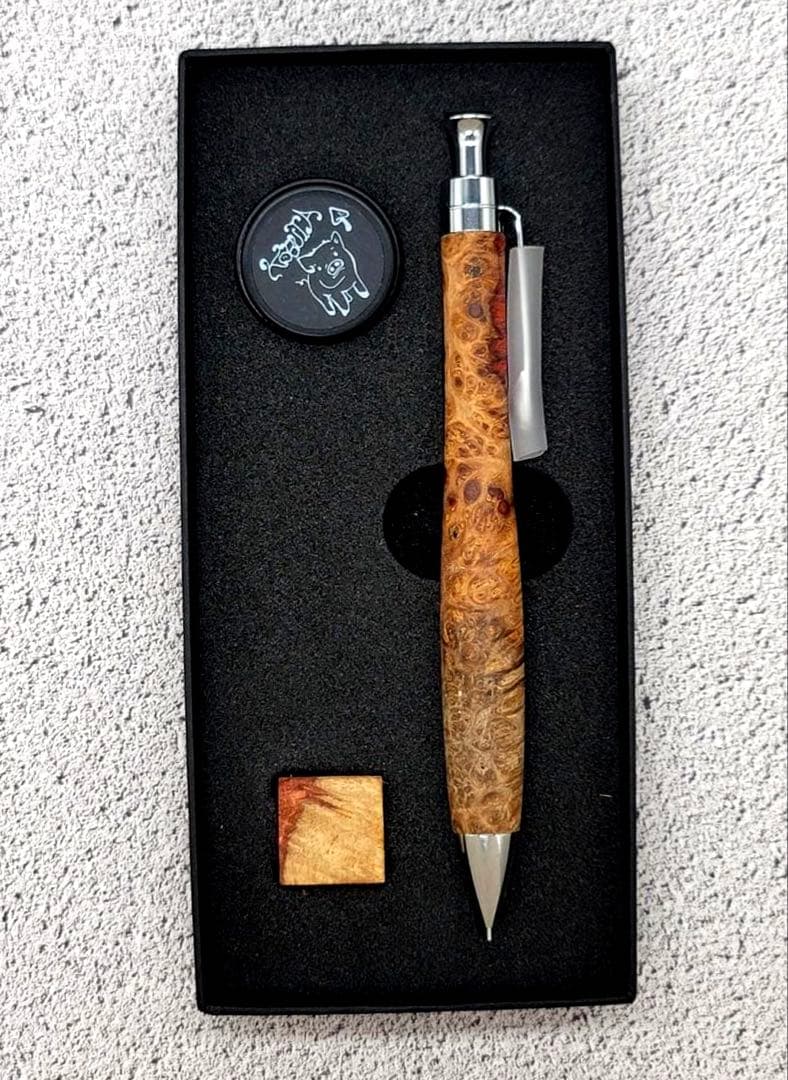 新品　こぶた工房　極上花梨瘤紅白　シャープペンシル0.5