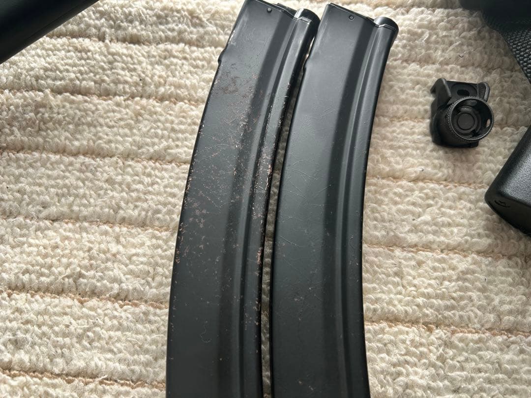 東京マルイ 電動ガン バッテリー付き