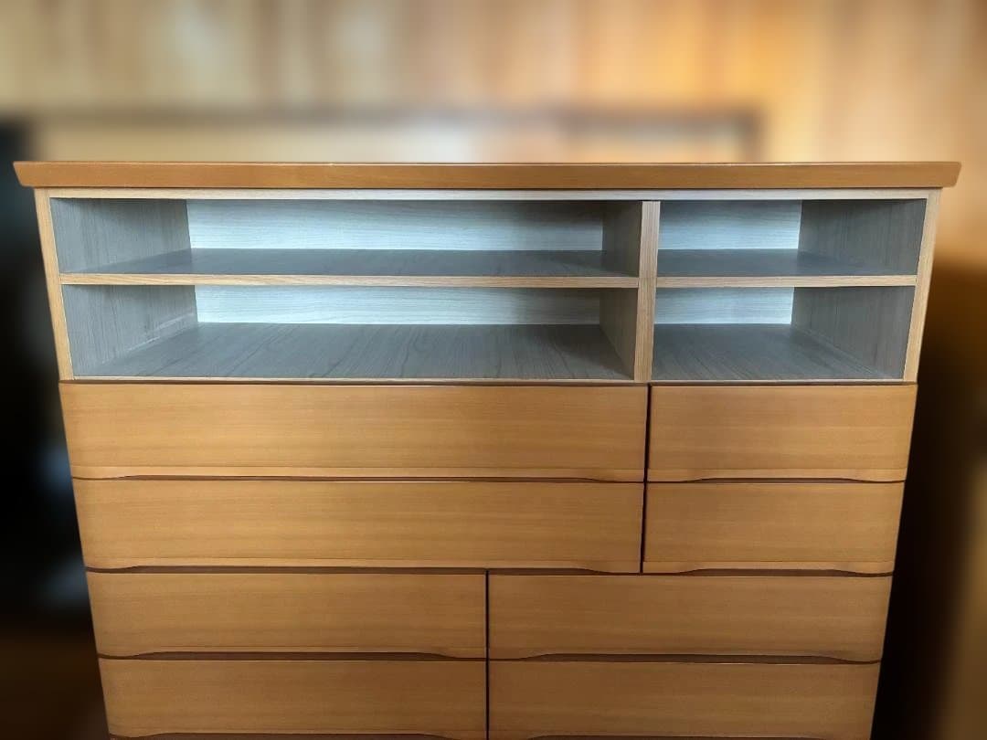 051 山協家具工業（株）幅140-7段チェスト(奥行58) 天然木単板