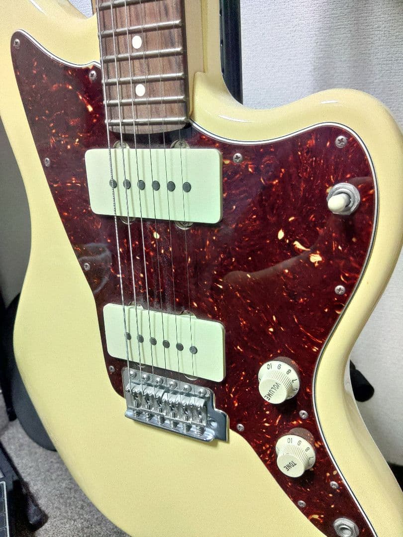 ギター FENDER American Performer Jazzmaster