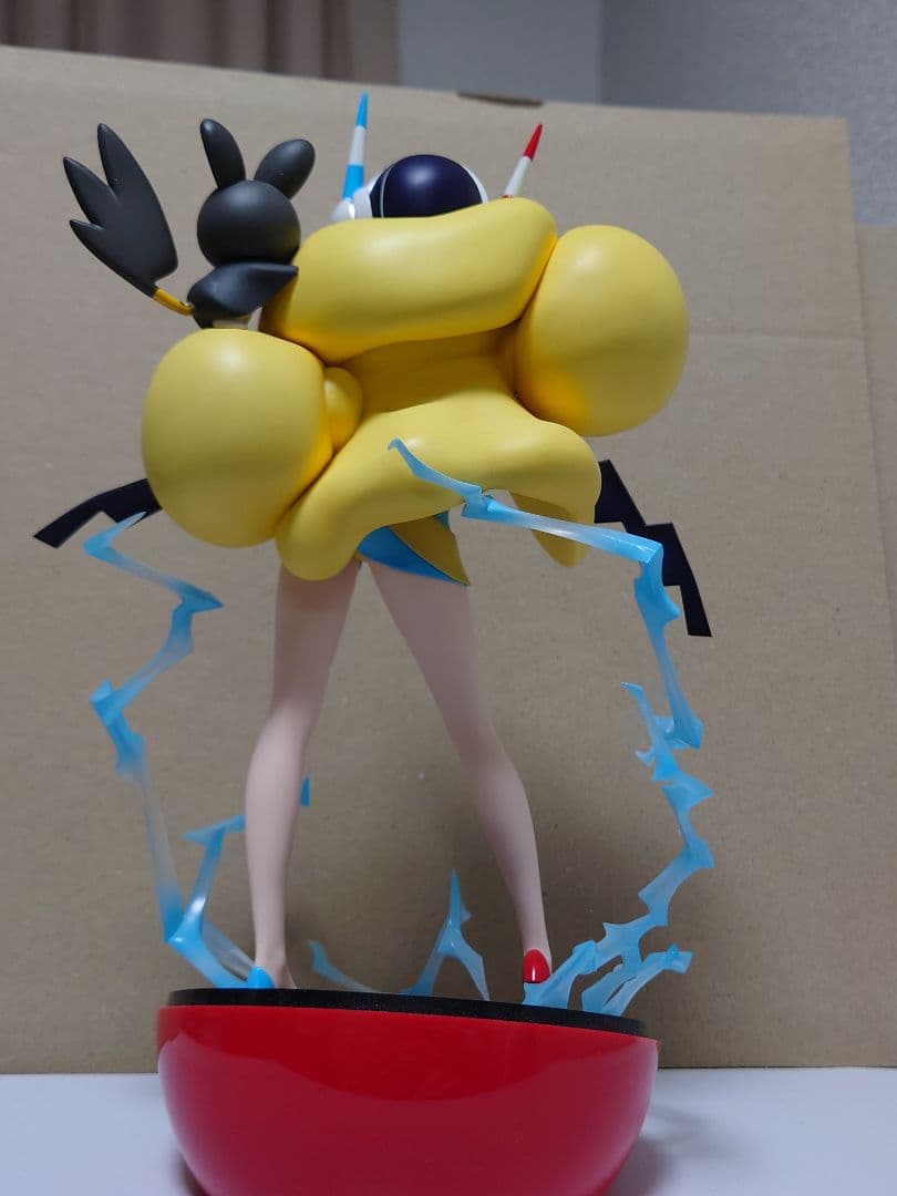 カミツレ & エモンガ KOTOBUKIYA フィギュア　ポケモンセンタ