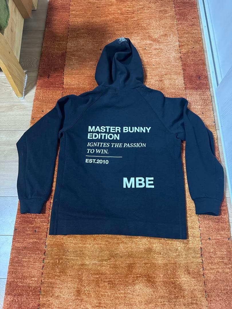 MASTER BUNNY EDITION ブラックサイズ4