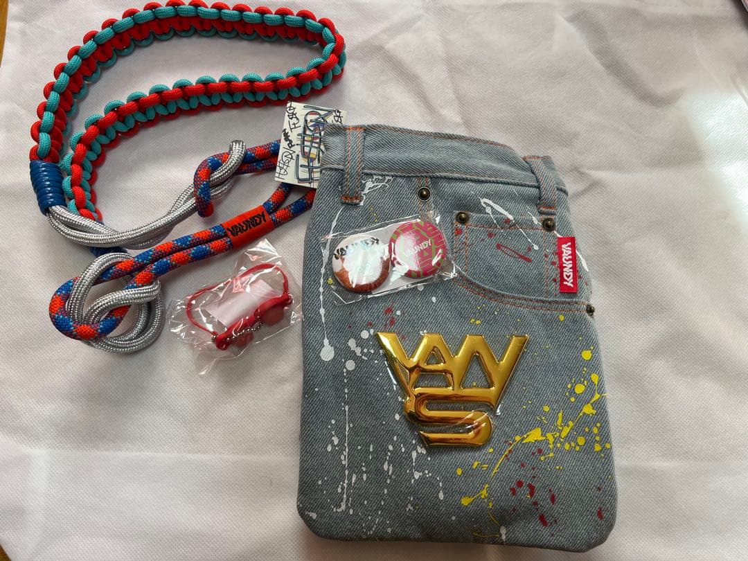 バウンディvaundyグッズ即完売人気vawsフォンタブfusion