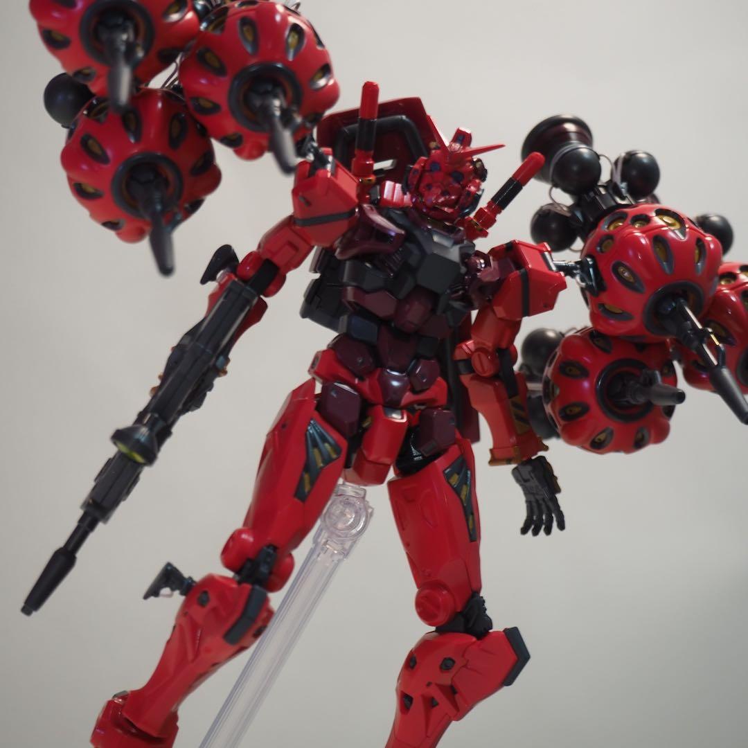 赤いガンダム　全塗装　HG GQuuuuuuX