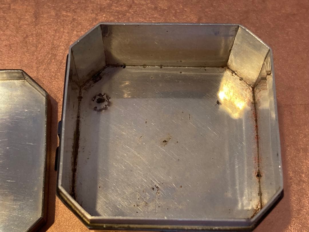 ボンボニエール皇室　唐櫃　純銀