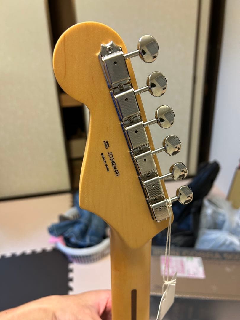 ギター Fender Hybrid II Stratocaster Vintage