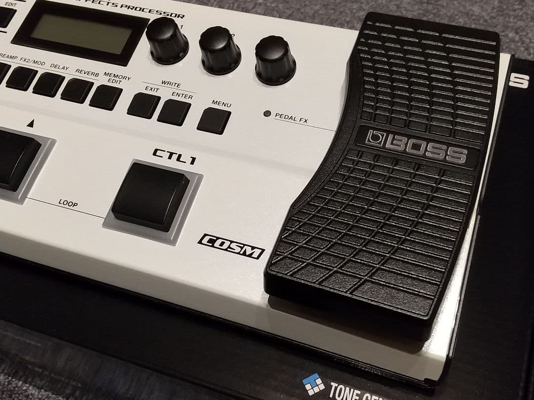 BOSS GT-1 ホワイト 液晶保護フィルム付き