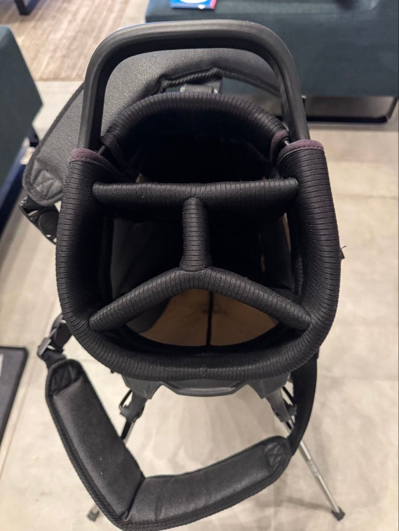 【人気美品】MARK & LONA スタンドバッグ ベージ ュ