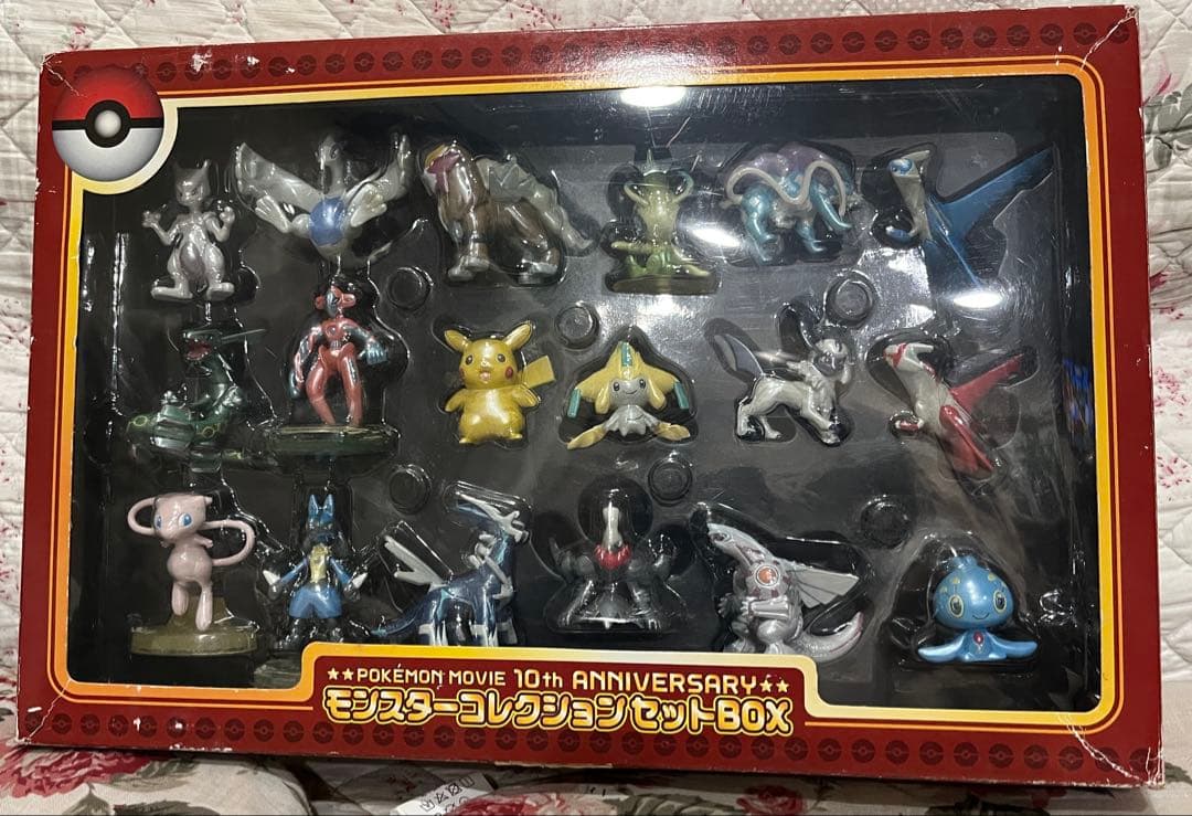 ポケモン　映画10周年アニバーサリー　モンスターコレクションセットBOX