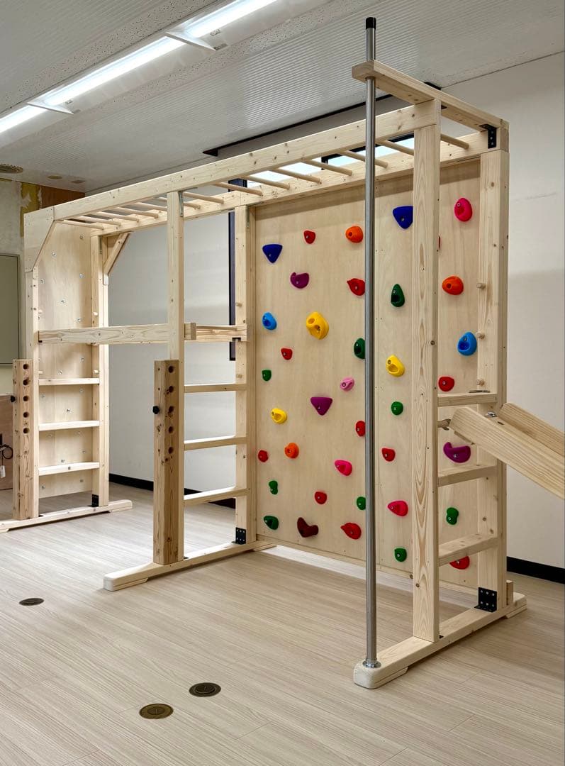 うんてい　室内用　ボルダリング　登り棒　滑り台