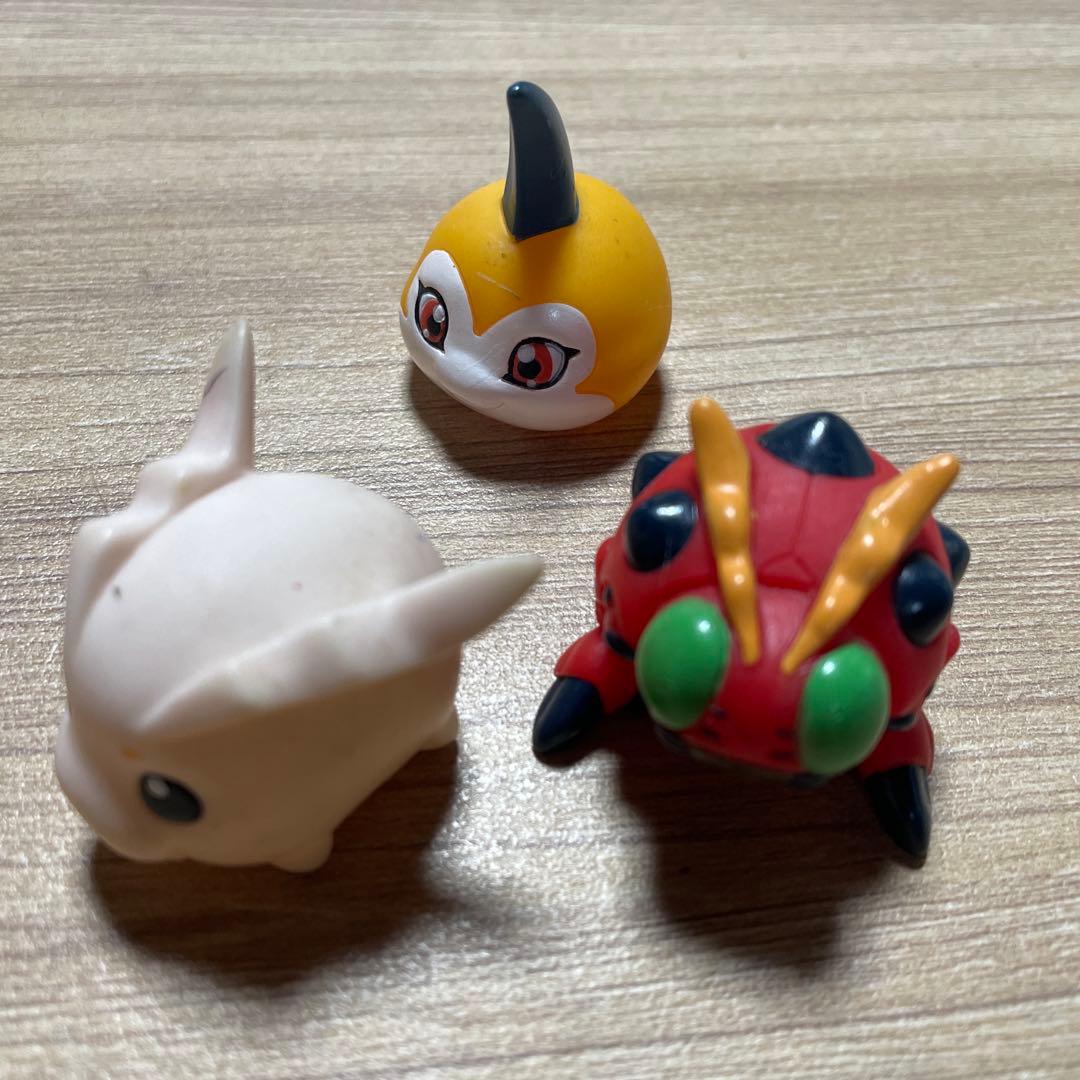 ポケモン デジモン　フィギュア　37体