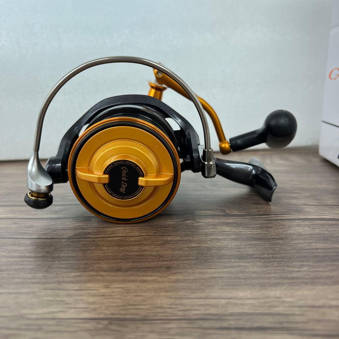 261150 DAIWAスピニングリール投げ・遠投19キャスティズム25QD