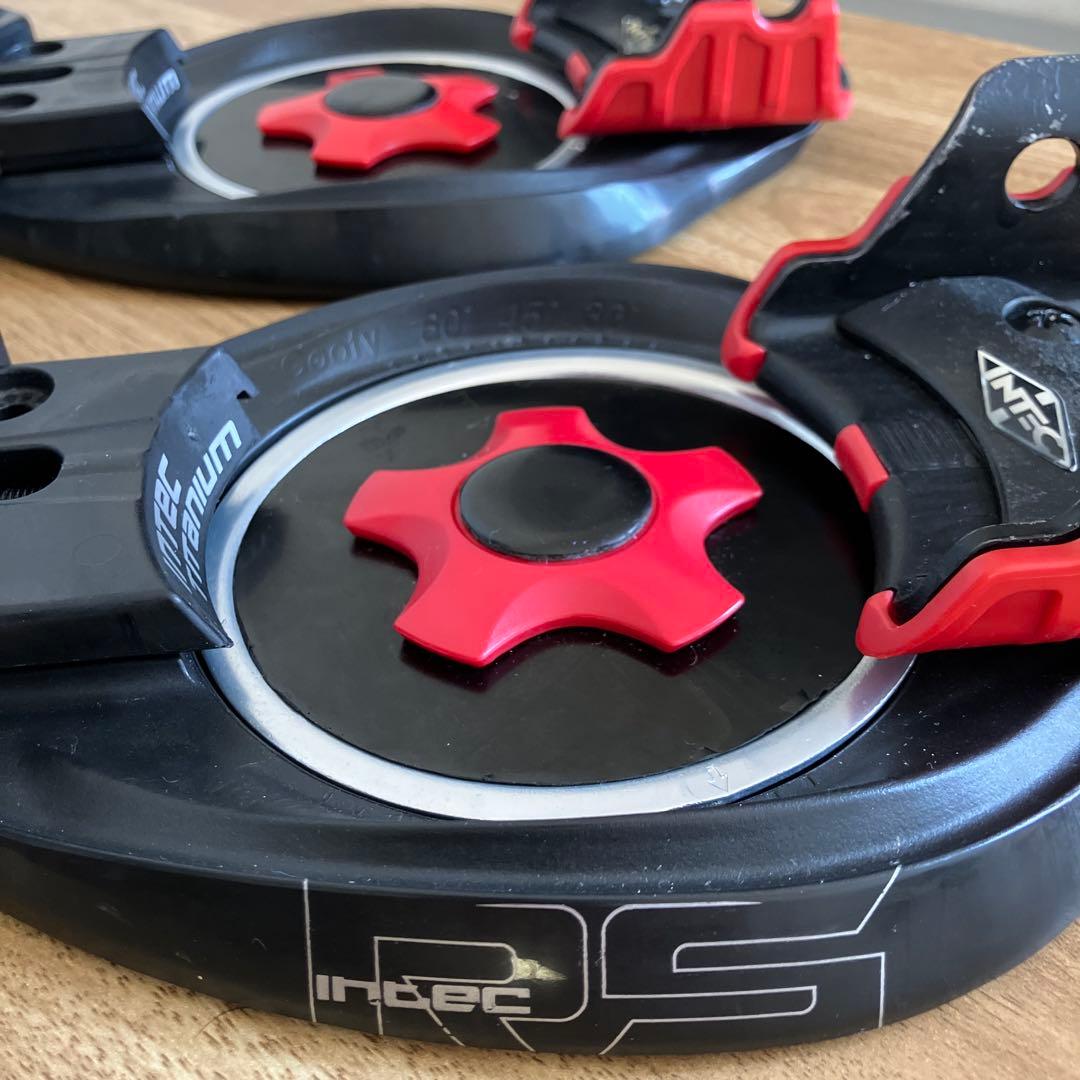 INTEC RS ビンディング ブラック/レッド