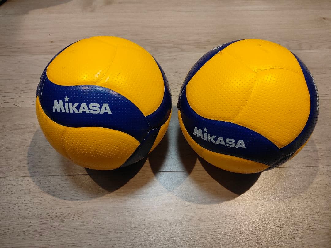 ミカサ　バレーボールV300W　２個セット【中古】