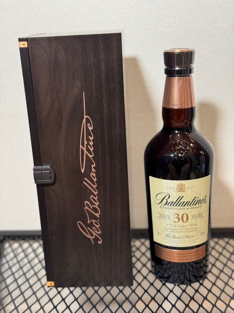 Ballantine’s　バランタイン　30年　スコッチ　ウイスキー