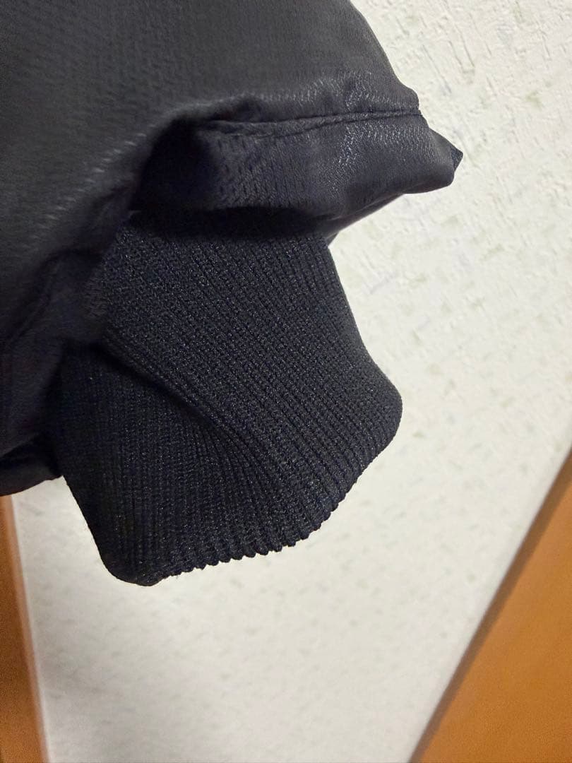 umbro ベンチコートブラック　S