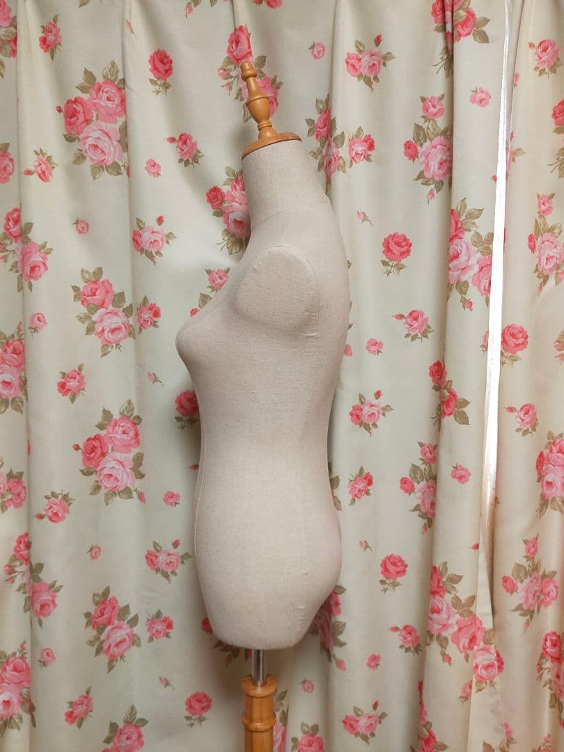 新品　スボン可　トルソー マネキン 7号 レディース 猫脚