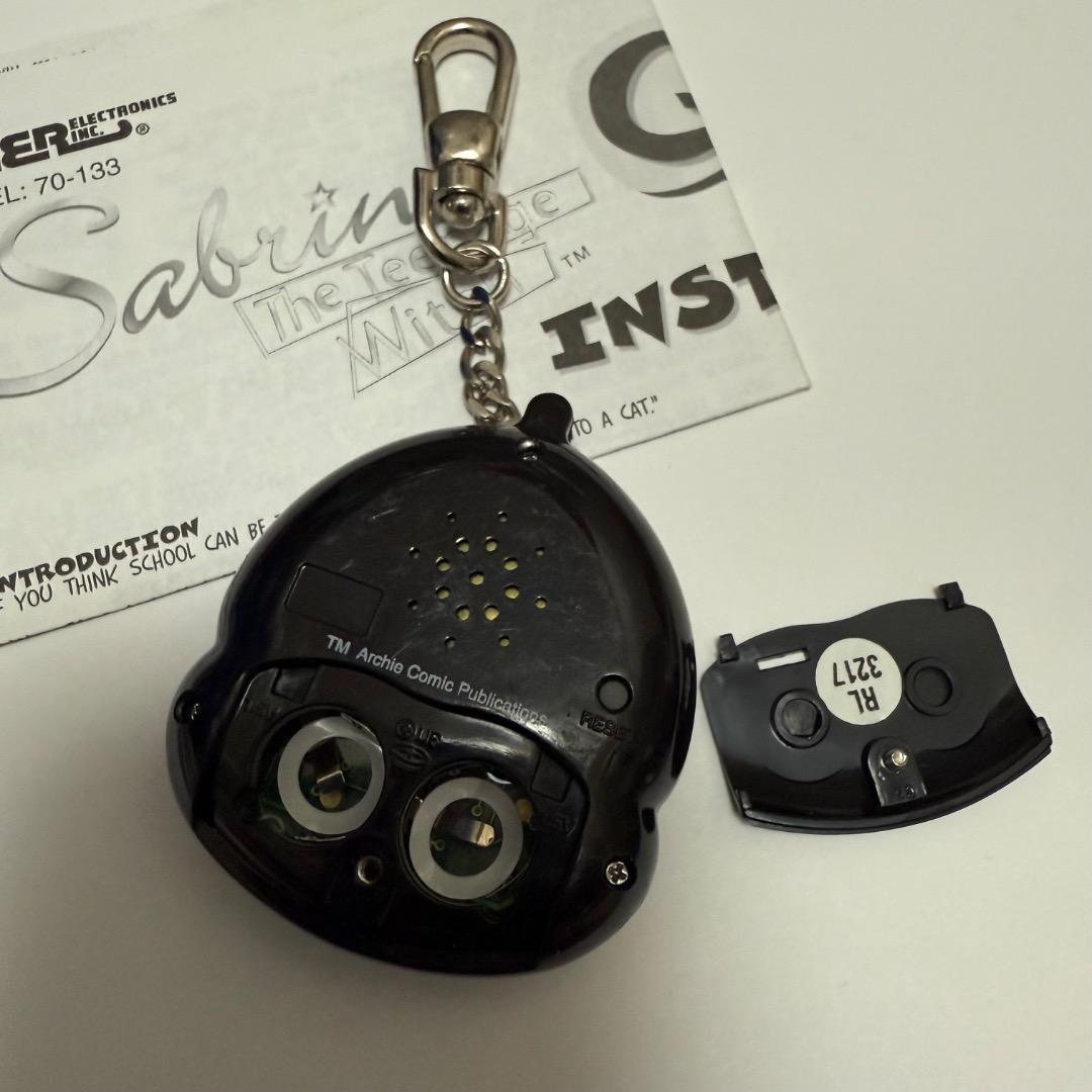 TIGER Sabrina たまごっち　ペット育成ゲーム