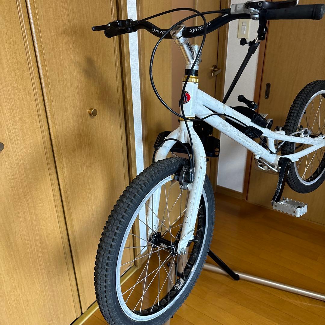 トライアル自転車　キッズ　20インチ　920mm