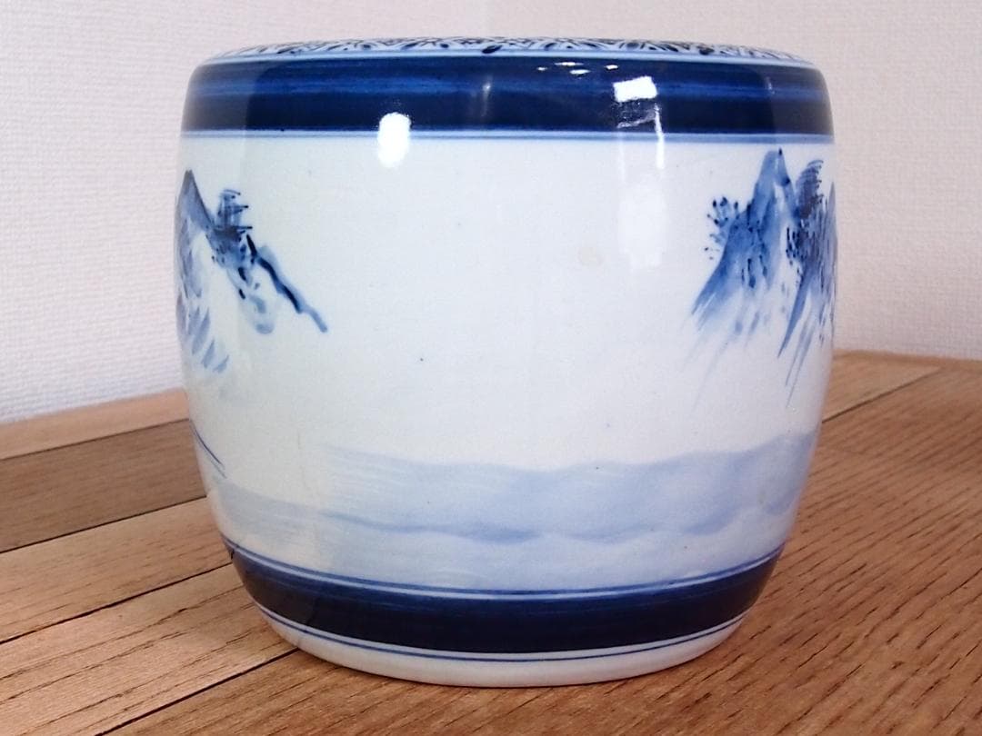 【骨董・美品】染付山水手焙 一対/2個 絵変わり 火鉢/金魚鉢/メダカ鉢 家具