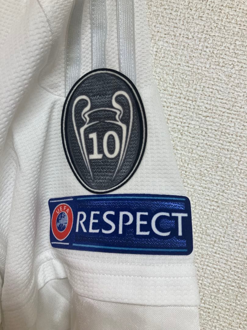 ルカ・モドリッチ選手　レアルマドリード2015-2016シーズンユニフォーム