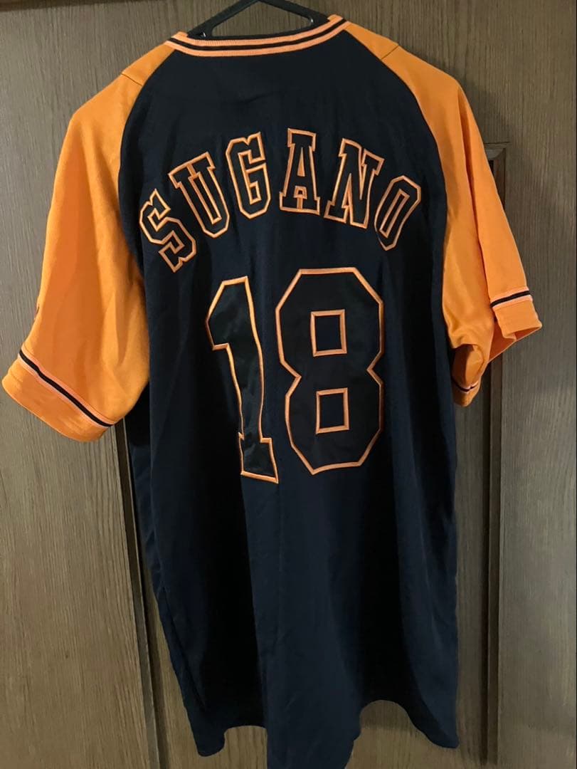 試着のみ菅野智之選手ユニフォームUNDER ARMOUR読売ジャイアンツSM