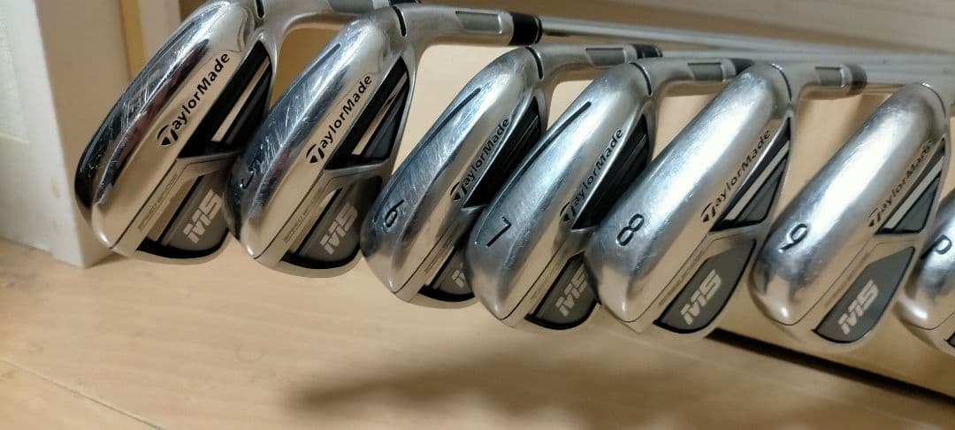 テーラーメイド M5 アイアンセット 4-9,P DGS200 7本 シュウさん